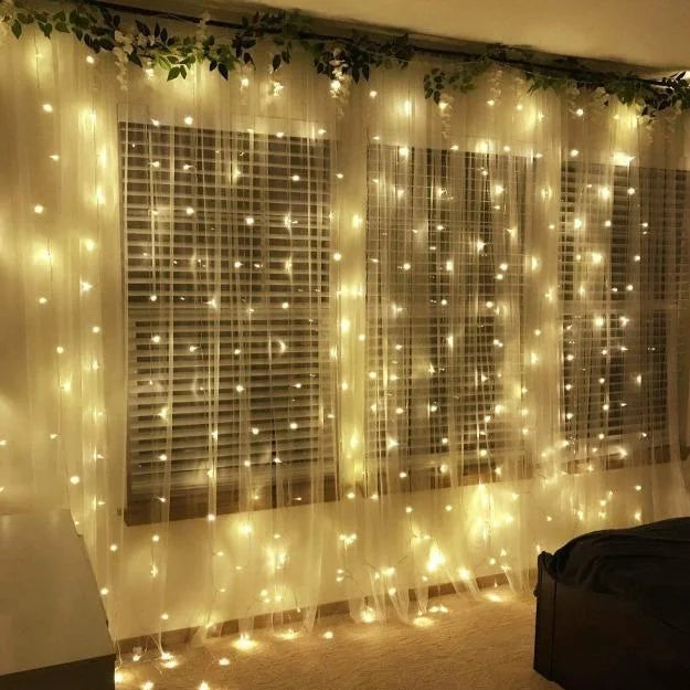 300 LED 10×10 feet LED curtain lights strings Plug in